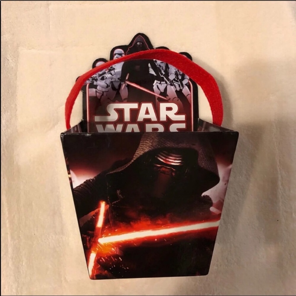 Star Wars Cardboard Bucket NWOT